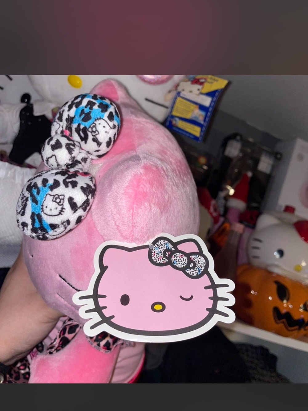 Hello Kitty build a bear - Picture 3 of 3